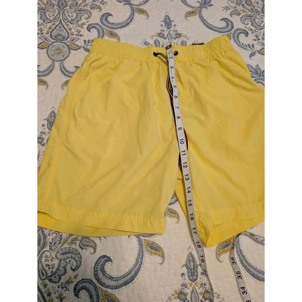 Tommy Hilfiger Men's Small Yellow Swim Trunks Drawstring Shorts